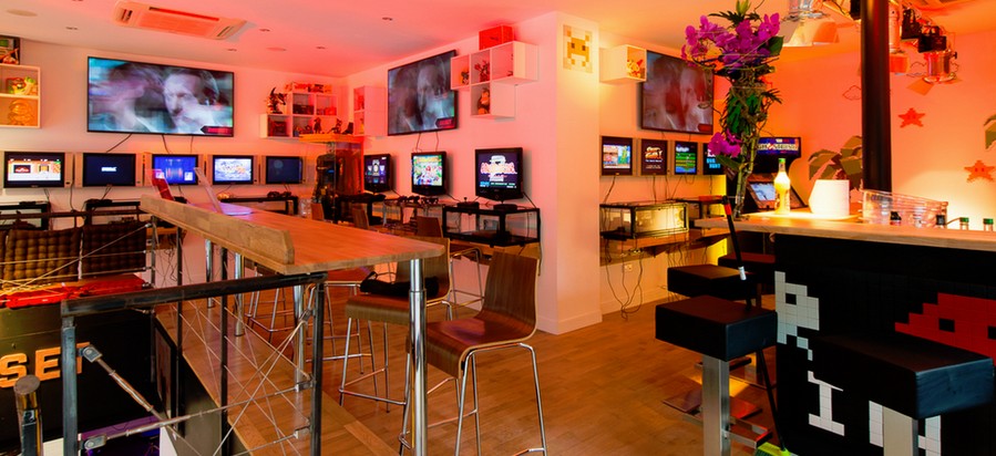 RESET Bar, un nouveau bar pour gamers à Paris