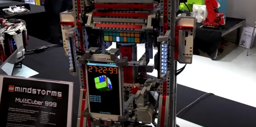 Le robot en Lego ‘MultiCuber 999’ relève l’impossible !