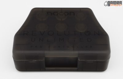 Nacon Revolution Unlimited accessories box 01