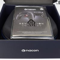 Nacon Revolution Unlimited unboxing 01
