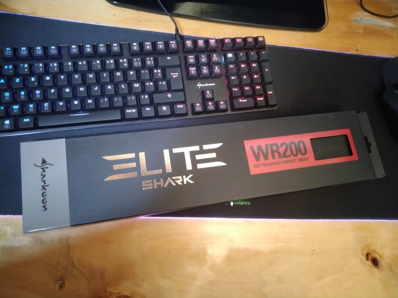 Sharkoon Elite Shark WR200 01