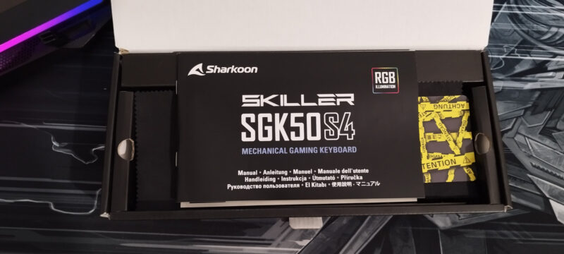 Clavier Sharkoon SGK50 S4 04