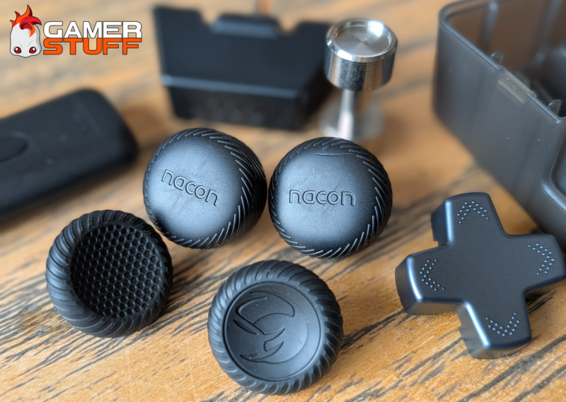 Nacon Revolution 5 Pro 010